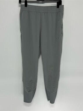 Nike running pants women’s medium